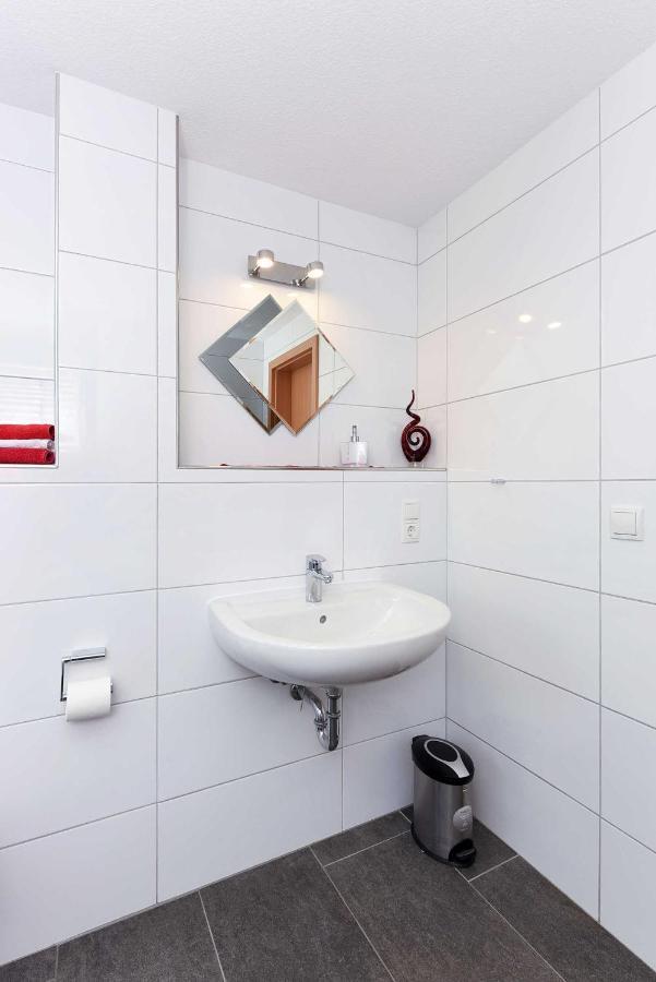 Ferienwohnung Teezeit 뉴할링거지어 객실 사진